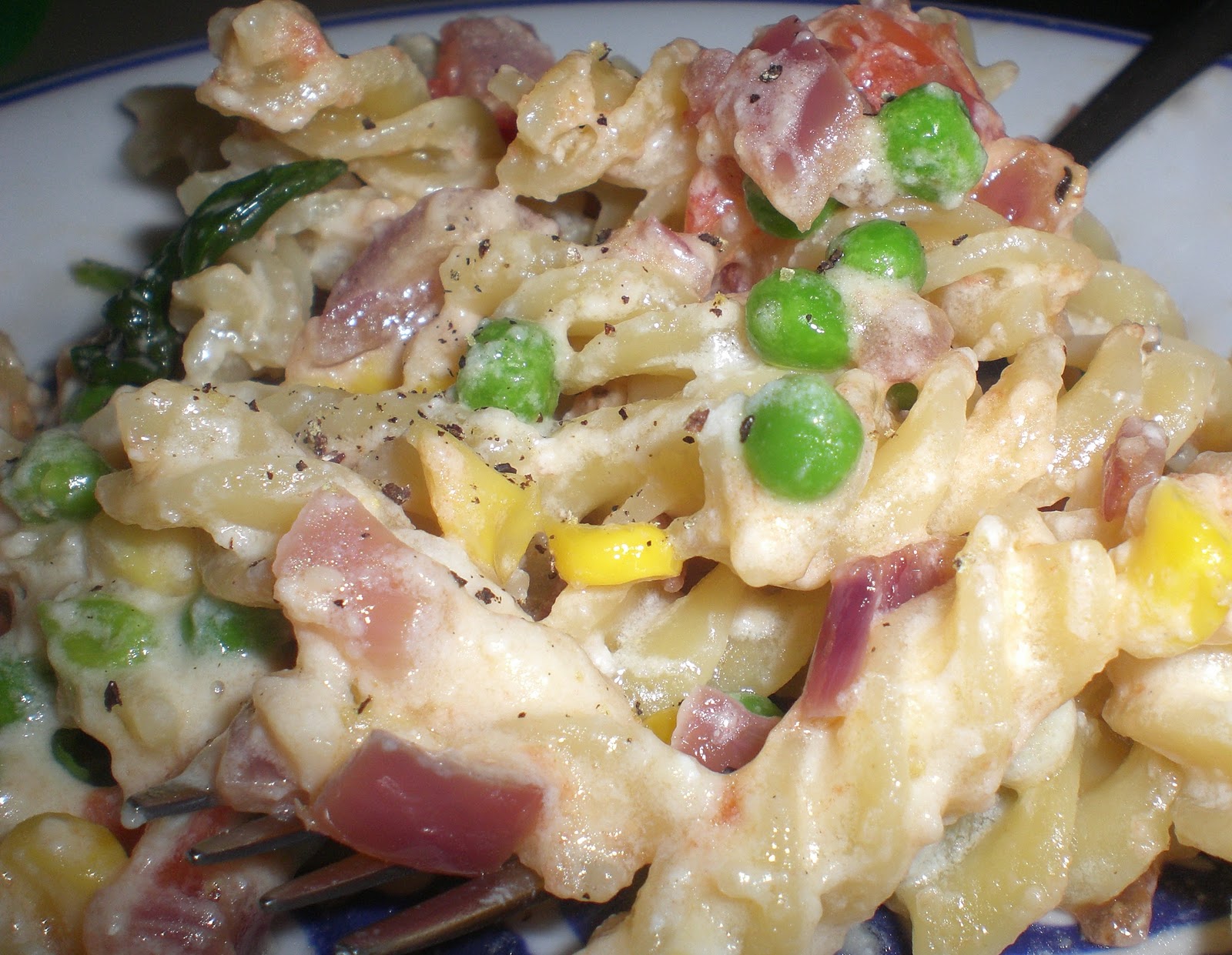 Cookin' Up a Storm: Mixed Veggie Pasta