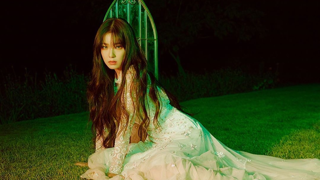 Korean Netizens Reaction after Red Velvet's Irene Apologized for Her Controversy