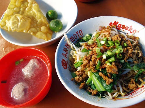 Aneka Mie Kuliner Khas Nusantara