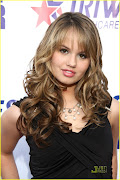 fhoto de debby ryan. debby ryan lindo sorriso. Postado por sarah às 18:37