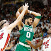 Jayson Tatum levanta a los Celtics y los mantiene con vida en los playoffs de la NBA.