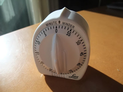 Lux Kitchen Timer White