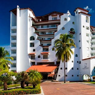 Paquete vacacional a Puerto Vallarta en el hotel Vamar Vallarta vista del hotel