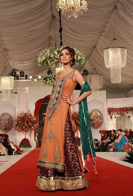 Wedding function mehndi dresses new collection in Pakistan 2016