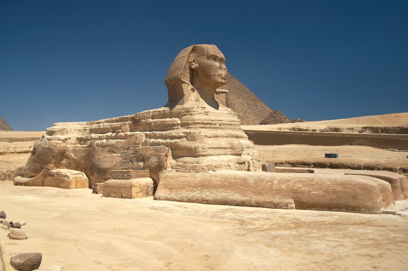 Egypt's Sphinx, Pyramids threatened by groundwater - The ...