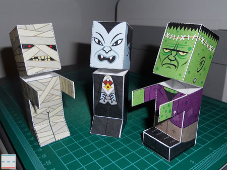 Monster Candy Dispenser Papercrafts