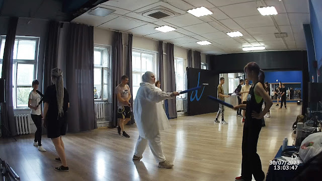 Обучение мечу в школе японского фехтования Katana Club