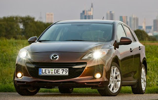 2012 Mazda 3 hatch front angle