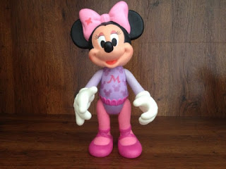 Gambar Boneka Minnie Mouse Lucu dan Imut 9