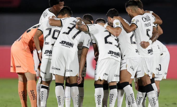 Corinthians é punido com um mando de campo com portões fechados por cantos homofóbicos em clássico contra o São Paulo