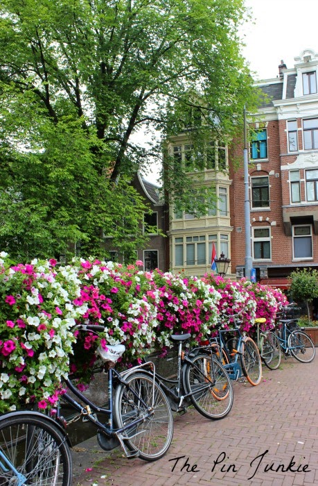 amsterdam bikes