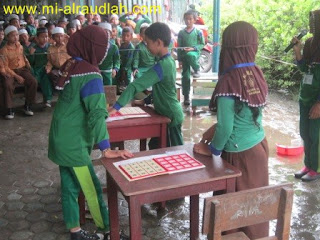 lomba cepat tepat puzzel mi al raudlah