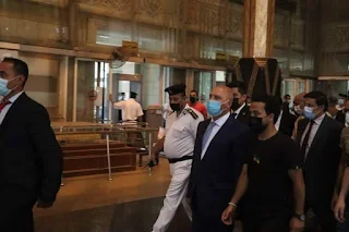 وزير النقل يقوم بزيارة مفاجئة لمحطة مصر للسكة الحديد