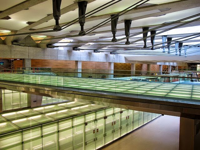 Terminal del Aeropuerto de Washington-Dulles | Eero Saarinen | Estructura