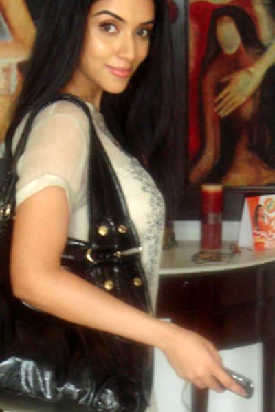 asin_hot_Photo_08.jpg (267×400)