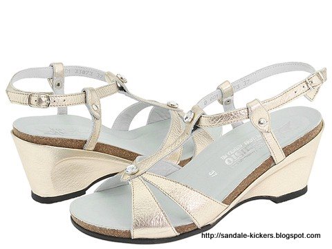 Sandale kickers:sandale-622951