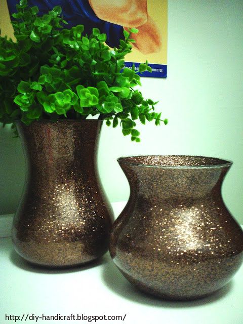 Make yourself a shiny vase