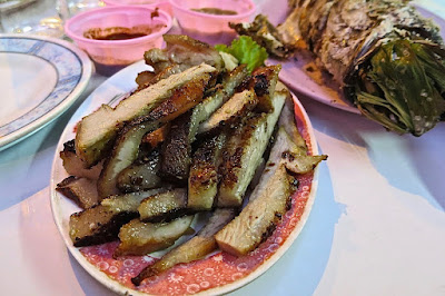 Bangkok, Ratchadamri Road street food, grilled pork neck