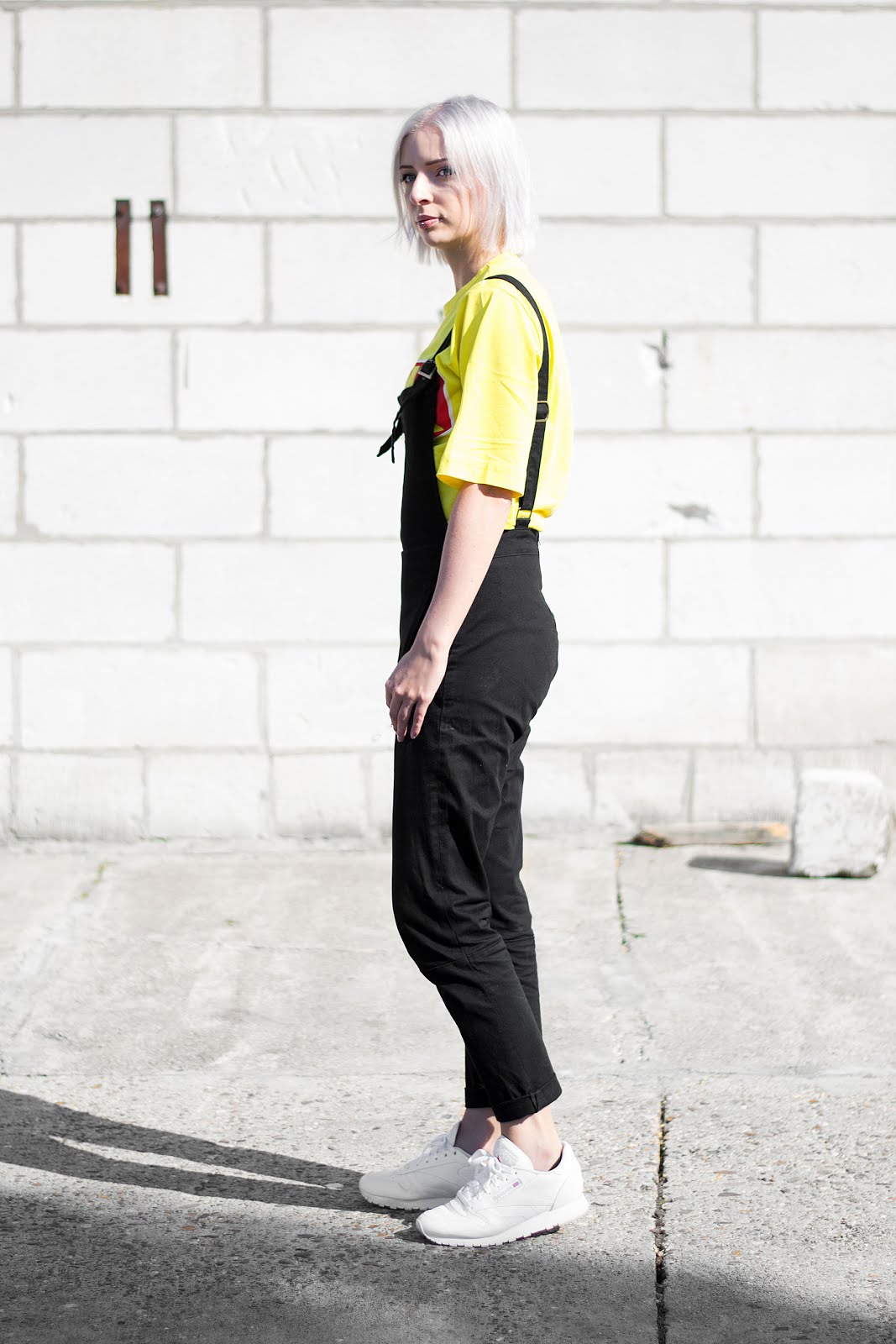 Asos, black dungarees, 90's, Yellow, slogan t-shirt, BACK, reebok classic sneakers, outfit, minimalist