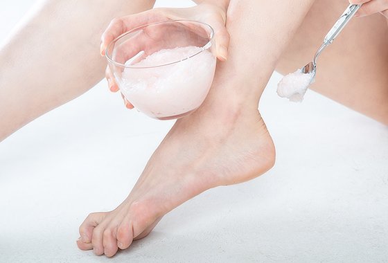 Comment faire un soin beauté des pieds à la maison?