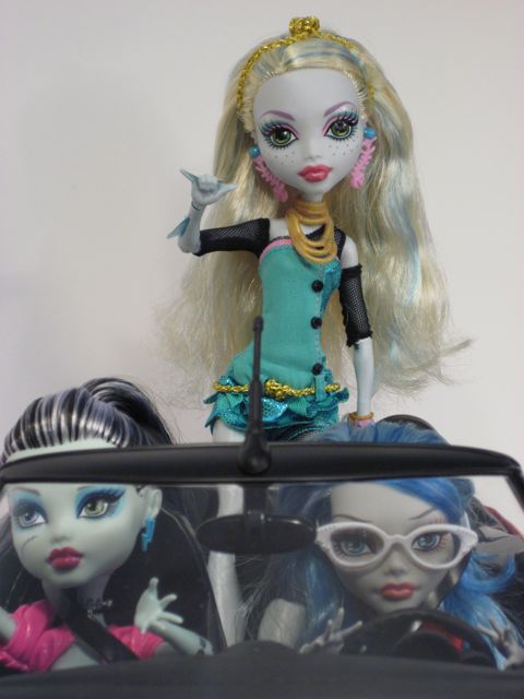 Monster-High-Mini-Cooper