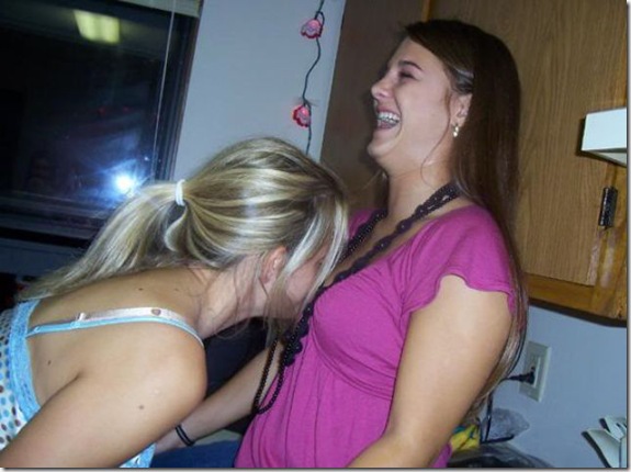 motorboat-bewbs-girls-22