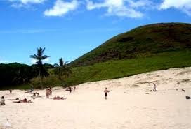 Ovahe una playa en Isla de Pascua