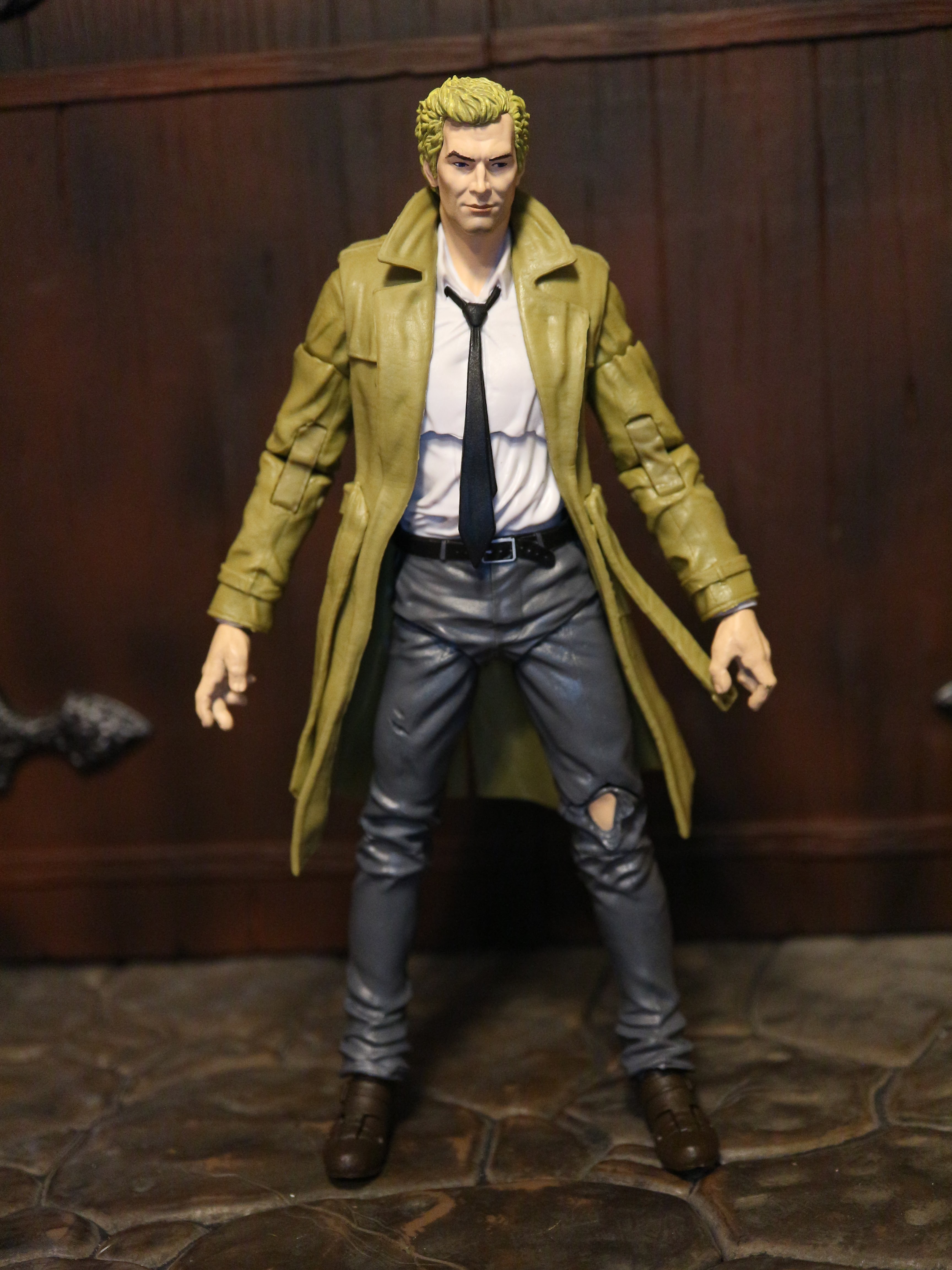 mistænksom frisør tykkelse Action Figure Barbecue: Action Figure Review: John Constantine from DC Page  Punchers by McFarlane Toys/ DC Direct