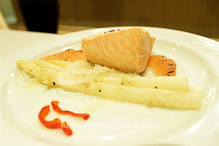 Poached Canadian Salmon with White Asparagus