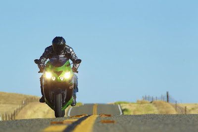 2011 Kawasaki Ninja ZX-14 Front View