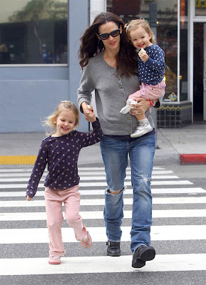 Hollywood Mother's (36 pics)