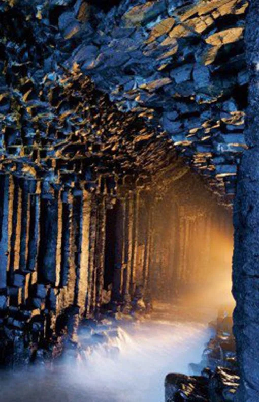  Fingal’s Cave , Scotland