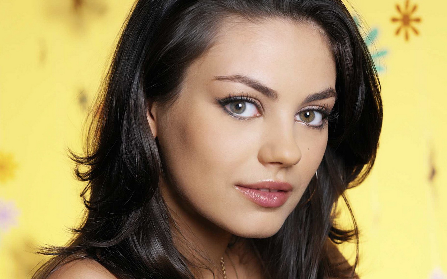 ALL HOLLYWOOD STARS: Milena Kunis Profile and Images 2012