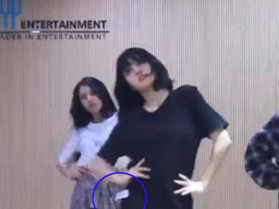 √画像をダウンロード twice モモ スニーカー 103437-Twice モモ スニーカー