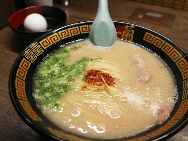 [FOOD DIARY] Ichiran Ramen, Dotonbori, Osaka