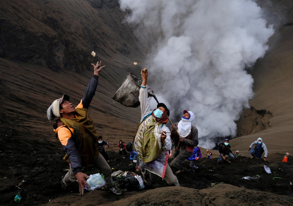 mount-bromo-yadnya-kasada-5