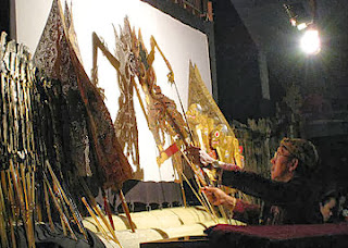 Blog Denmas Priyadi: WAYANG ISLAMI: Cerita Wayang, Dongeng 