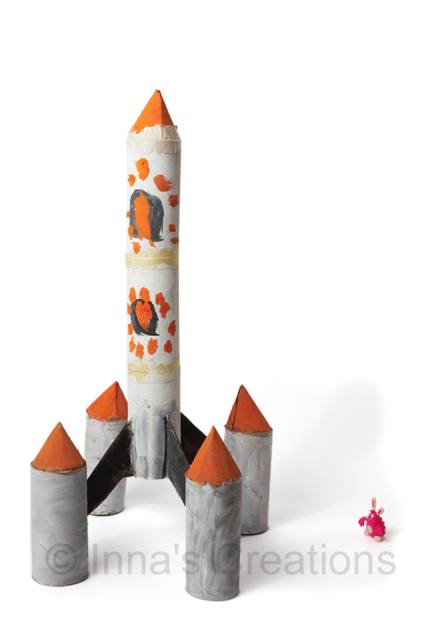 [spaceship-kids-craft.jpg]