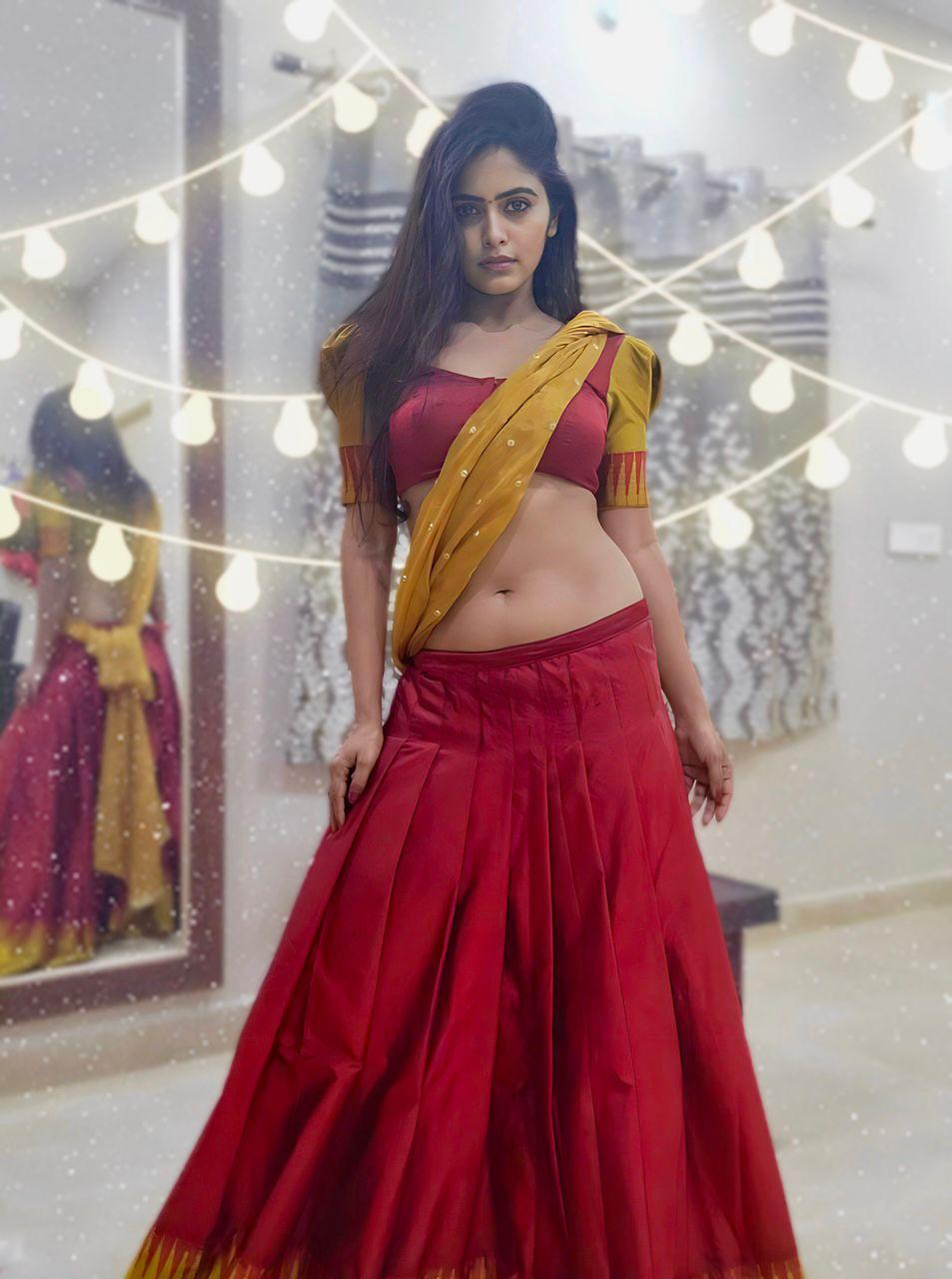 Pragya Nayan Half Saree With Navel Show