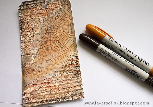 Layers of ink - Shimmer and Shine Halloween Tutorial by Anna-Karin with Tim Holtz Halloween products