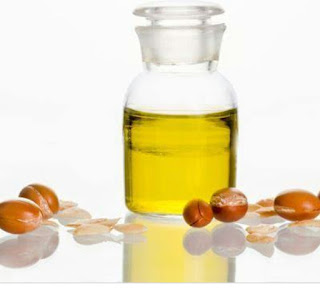 Jasmine Oil Benefits for Glowing Skin