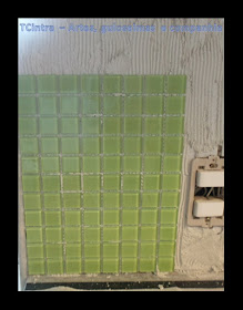CORTANDO PASTILHAS DE VIDRO; CORTANDO PASTILHAS DE VIDRO; MOSAICO; DECORAÇÃO DO LAR; REFORMA EM CASA; DICA; REFORMA COZINHA; COLOQUE VOCÊ MESMO A PASTILHA EM CASA;