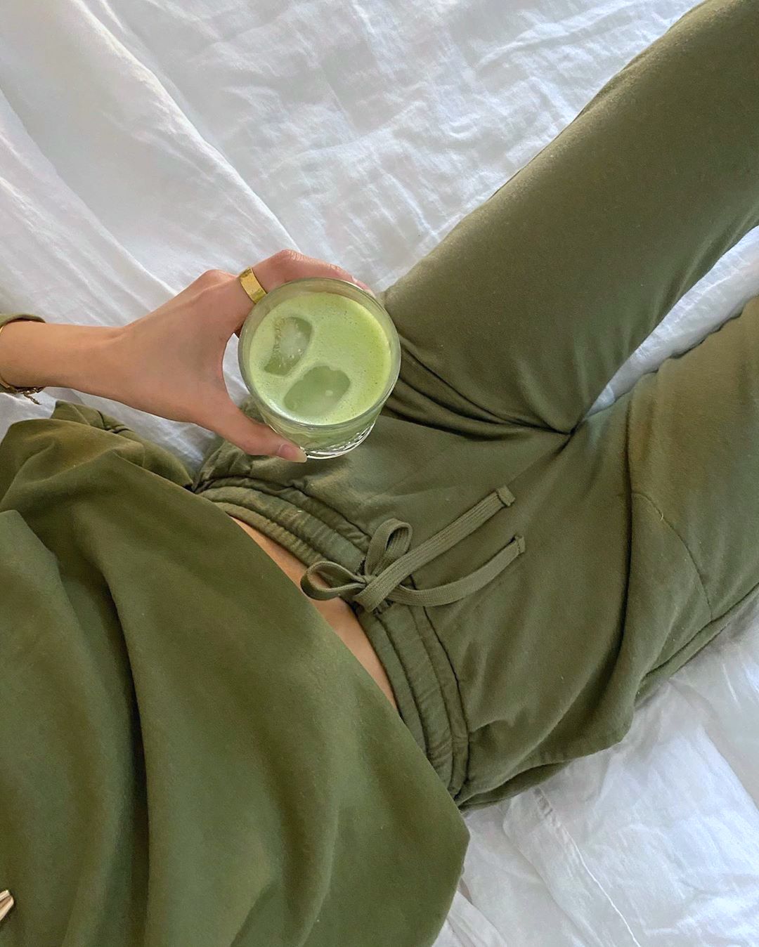 Stylish Loungewear Outfit — Green Sweatshirt and Sweatpants Set — Stay-At-Home Style