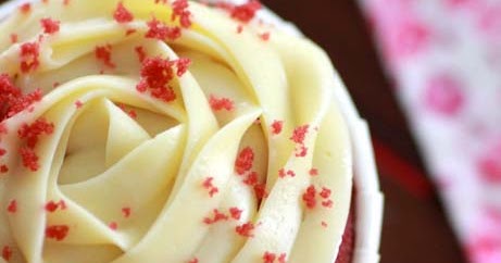 HaNa's FamiLy: Red Velvet Cupcake