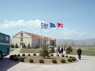 Κλείνει το Ελληνικό σχολείο στην Κορυτσά, λόγω έλλειψης χρηματοδότησης από την Αθήνα