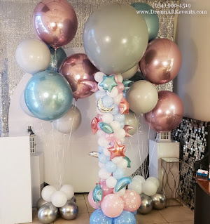 Gender reveal party decoration ideas, big confetti balloon (pink or blue), pink & blue balloon column, Orbz helium balloons