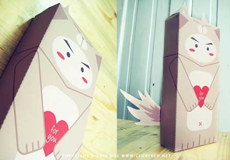 Lovely Wolf Box Paper Toy