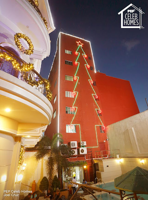 Let's Take A Tour On Joel Cruz' Chateau de Milagros.