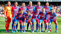 F. C. BARCELONA. Temporada 2021-22. Ter Stegen, Ferran Torres, Eric García, Ronald Araújo, Sergio Busquets, Aubameyang. Sergiño Dest, Gavi, Ousmane Dembelé, Frenkie De Jong, Jordi Alba. VALENCIA C. F. 1 F. C. BARCELONA 4 Domingo 20/02/2022, 16:15 horas. Campeonato de Liga de 1ª División, jornada 25. Valencia, estadio de Mestalla: 38.315 espectadores. GOLES: 0-1: 23’, Aubameyang. 0-2: 32’, Frenkie De Jong. 0-3: 38’, Aubameyang. 1-3: 52’, Carlos Soler. 1-4: 63’, Aubameyang. ENTRENADORES: Valencia CF: José Bordalás. FC Barcelona: Xavi Hernández. ÁRBITRO: Carlos Del Cerro Grande, Comité de Madrid.