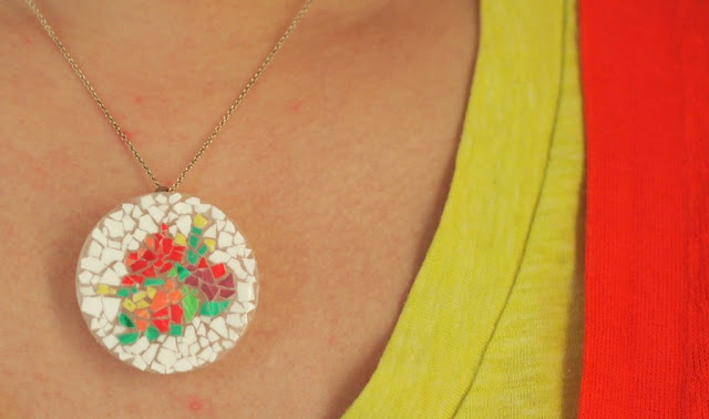 make yourself an eggshell mosaic pendant- great kids craft!